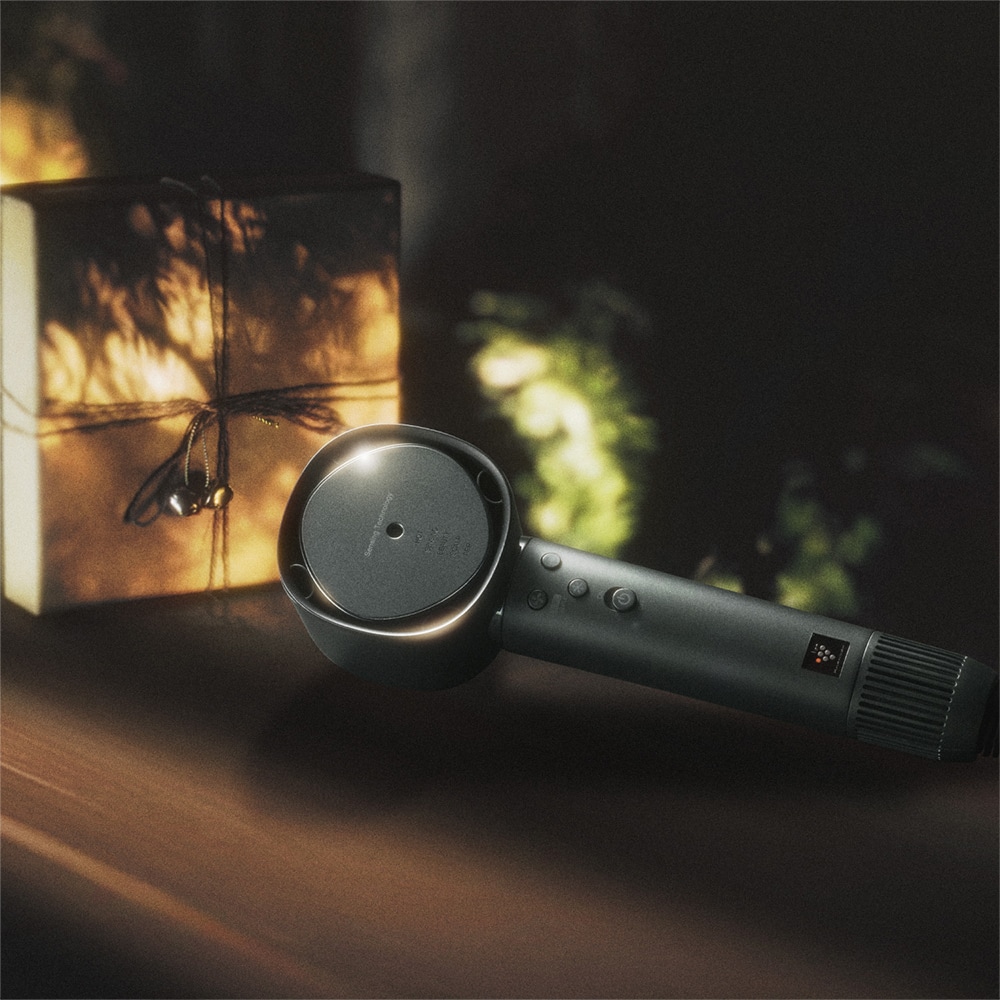 ブラック系、室内シーンイメージ