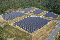 シャープ三原太陽光発電所(広島県三原市)