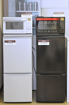 ウォーターオーブン「ヘルシオ」AX-CX1 小型冷蔵庫のトップテーブルなどの設置例