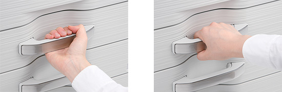 写真：グリップタイプのハンドルを採用