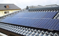 瓦屋根への太陽光設置例、長野県　M.K.様